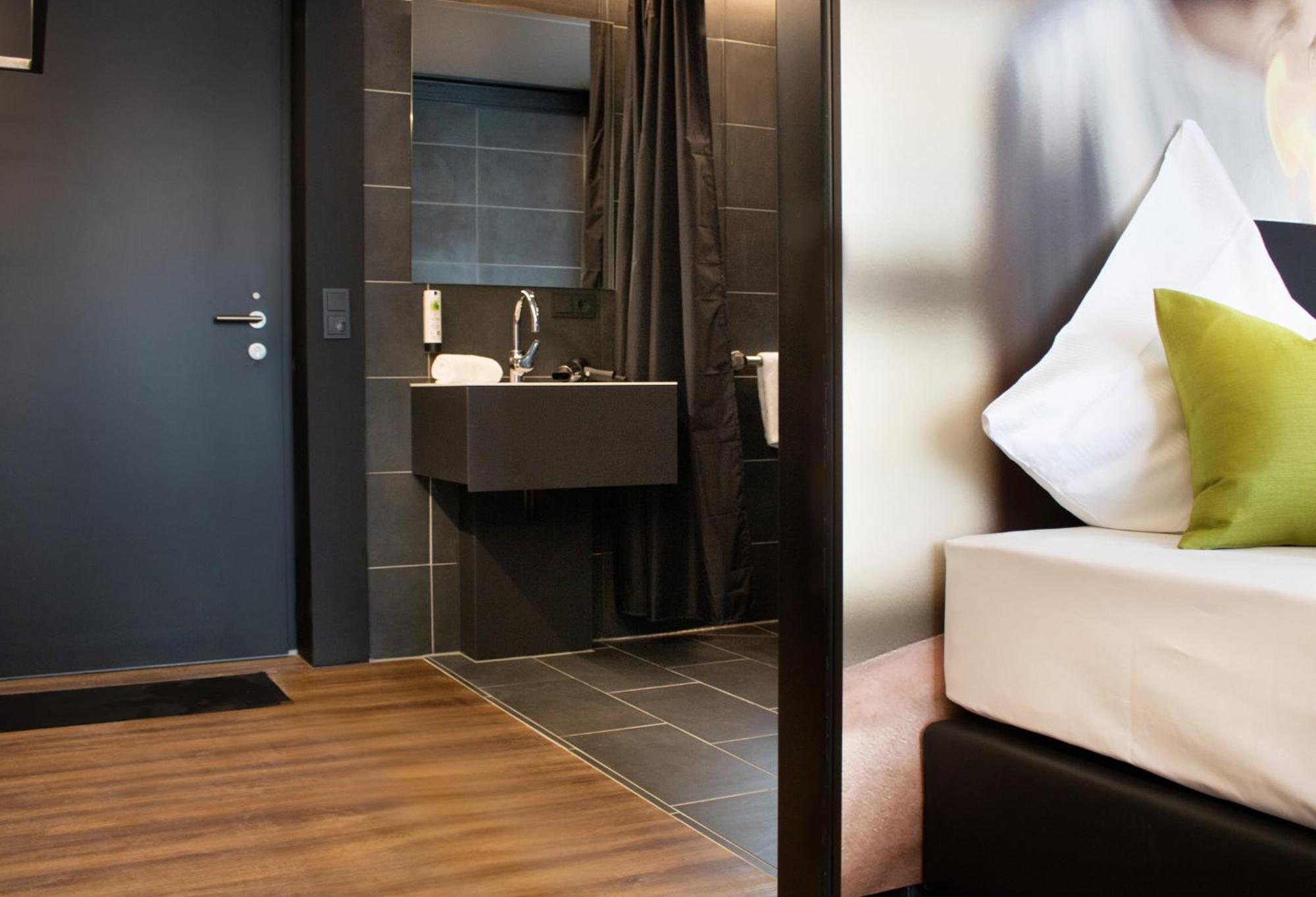Mer Hotel By Wmm Hotels Мерзебург Екстериор снимка